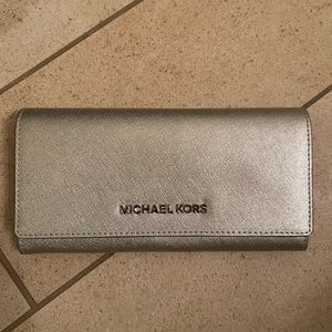 Michael Kors Silver Brushed Leather Wallet Clutch